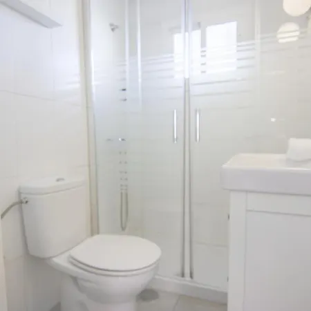 Rentalsevilla Lopez De Gomara Ii * Sevilla